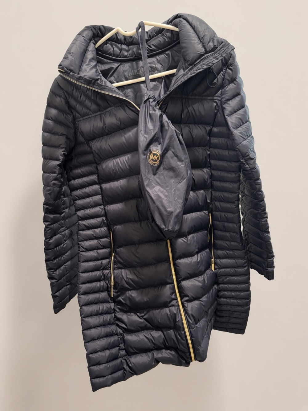 Michael Kors Navy Packable Puffer Jacket – Size Large with Travel Bag